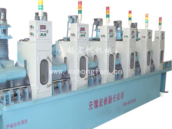 自動拋光機出口處 自動拋光機出口處